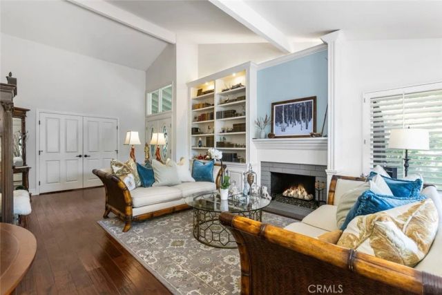 30 Jetty Drive, Corona Del Mar, CA 92625