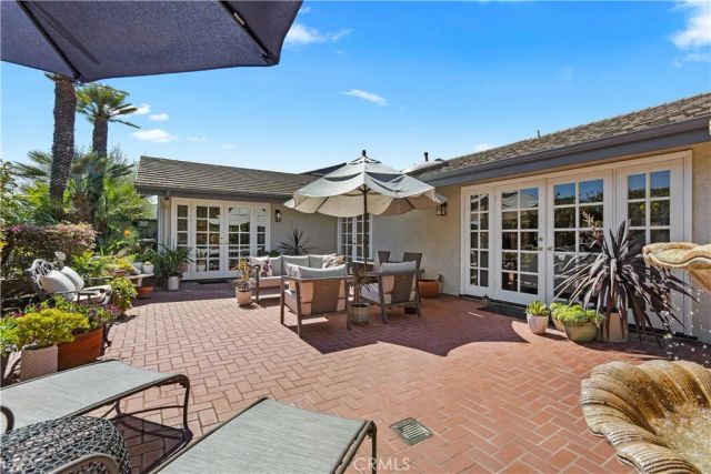 30 Jetty Drive, Corona Del Mar, CA 92625