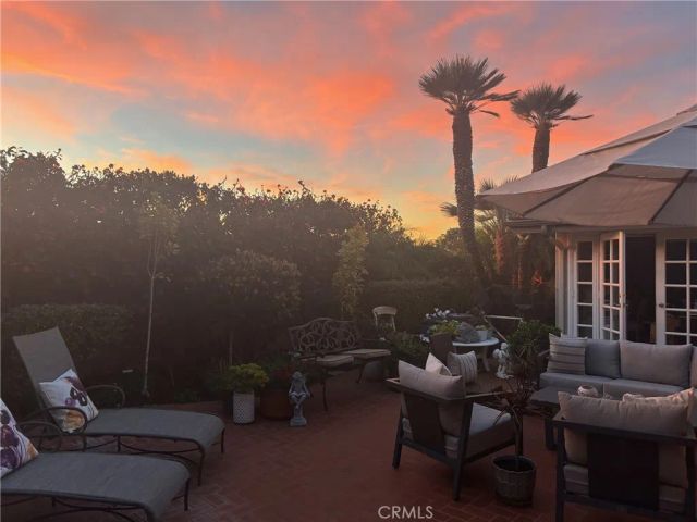 30 Jetty Drive, Corona Del Mar, CA 92625