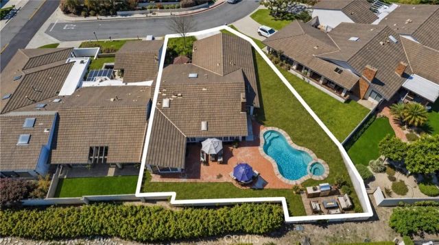 30 Jetty Drive, Corona Del Mar, CA 92625