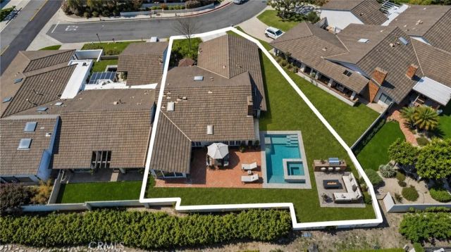 30 Jetty Drive, Corona Del Mar, CA 92625