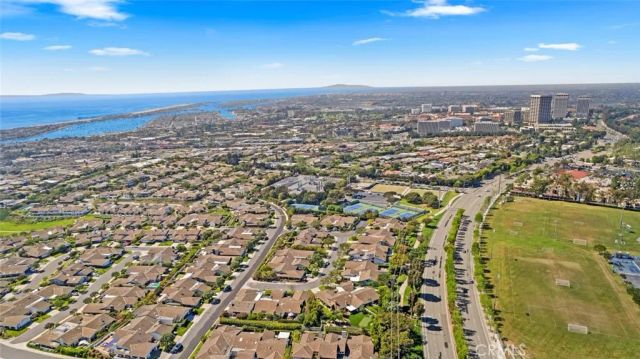 30 Jetty Drive, Corona Del Mar, CA 92625