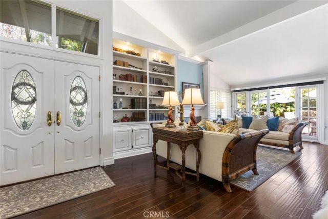 30 Jetty Drive, Corona Del Mar, CA 92625