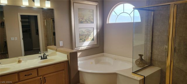 8201 Mountain Heather Court, Las Vegas, NV 89149