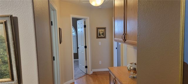 8201 Mountain Heather Court, Las Vegas, NV 89149