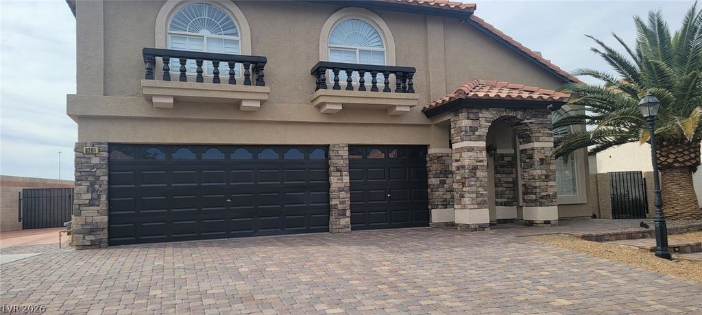 8201 Mountain Heather Court, Las Vegas, NV 89149