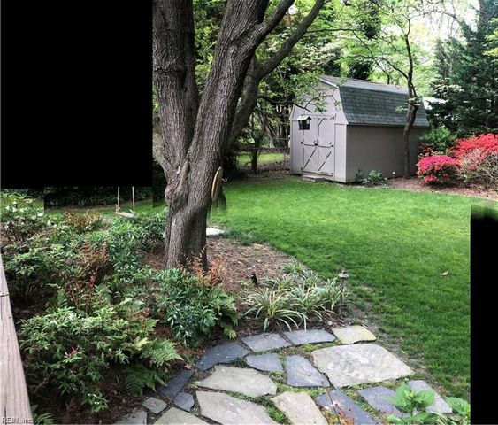 205 Woodroof RD, Newport News, VA 23606