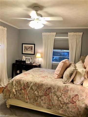 205 Woodroof RD, Newport News, VA 23606