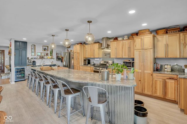 806 W Walnut Drive, Rockville, IN 47872