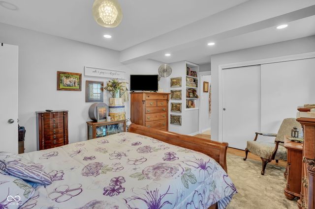 806 W Walnut Drive, Rockville, IN 47872