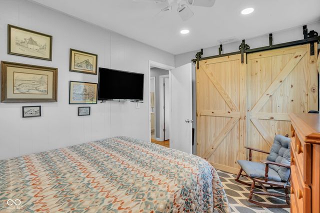 806 W Walnut Drive, Rockville, IN 47872