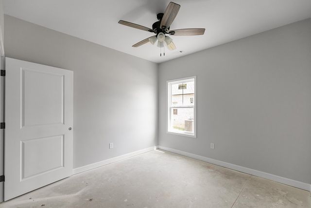 266 Weeping Willow Trail, Headland, AL 36345