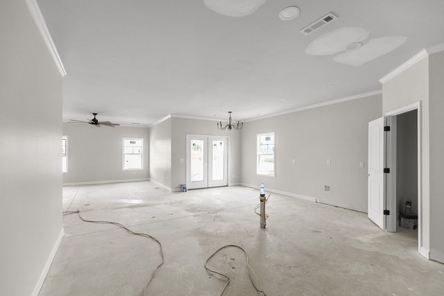 266 Weeping Willow Trail, Headland, AL 36345