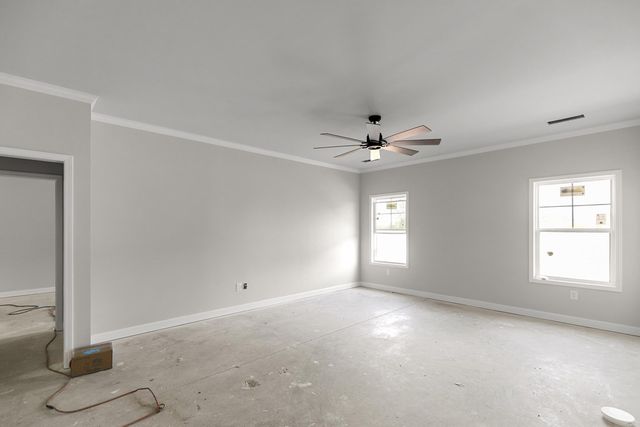 266 Weeping Willow Trail, Headland, AL 36345