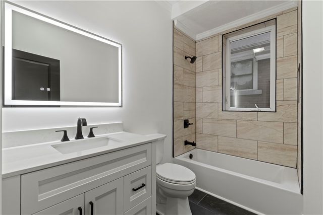 1105 Portland Street, Highland Park, PA 15206