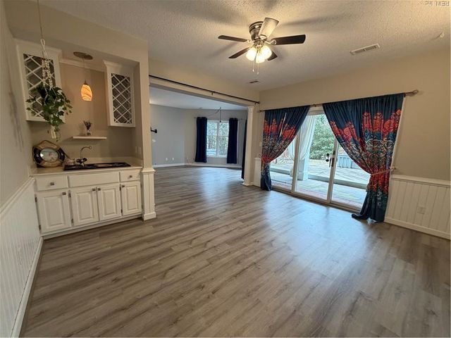 1031 High Dunes Quay Apt 103, Hampton, VA 23664