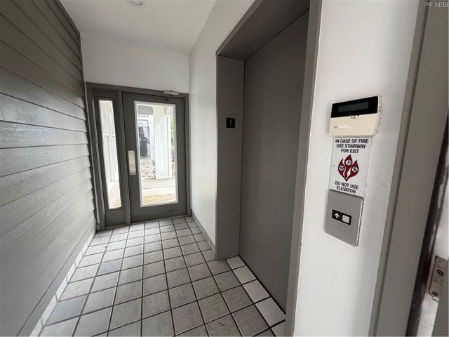 1031 High Dunes Quay Apt 103, Hampton, VA 23664