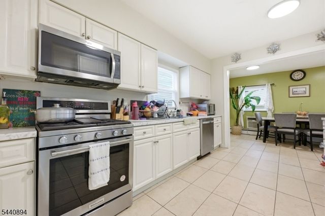 103 Bailey Ave, Hillside Twp., NJ 07205