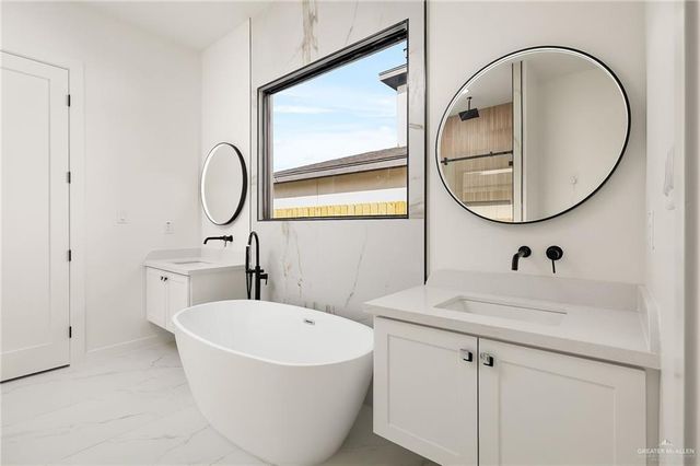 3124 N Elm Street, Edinburg, TX 78541