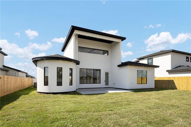 3124 N Elm Street, Edinburg, TX 78541