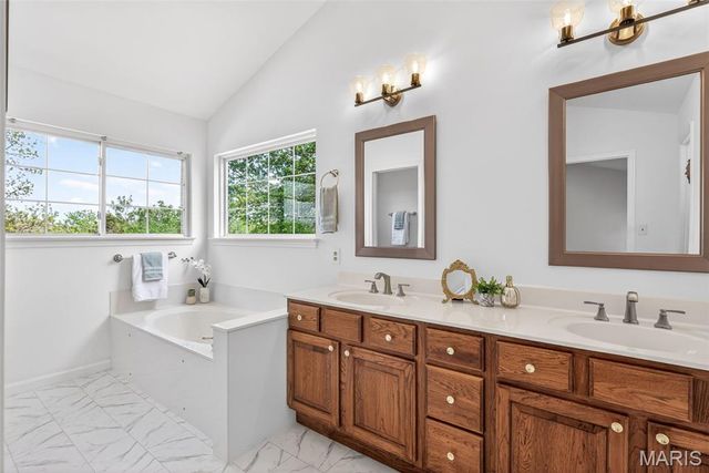 2 Jill Marie, Imperial, MO 63052