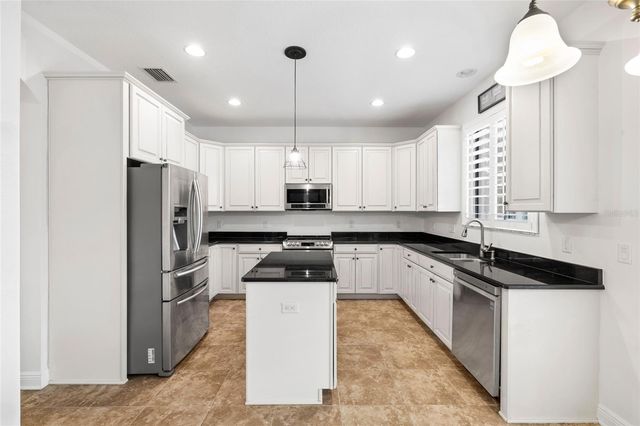 9402 59TH STREET N, Pinellas Park, FL 33782