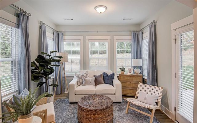 142 Brayden Drive, Advance, NC 27006