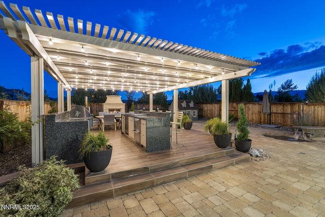 2890 Ethelinda Way, Reno, NV 89521