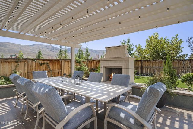 2890 Ethelinda Way, Reno, NV 89521