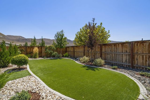 2890 Ethelinda Way, Reno, NV 89521