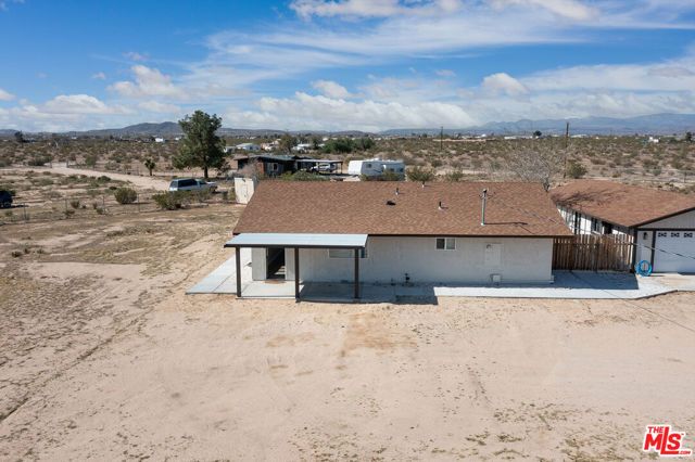60777 Adele Avenue, Landers, CA 92285