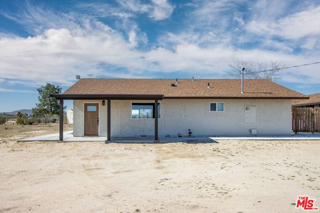 60777 Adele Avenue, Landers, CA 92285