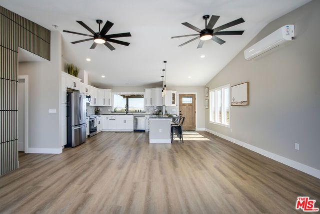 60777 Adele Avenue, Landers, CA 92285