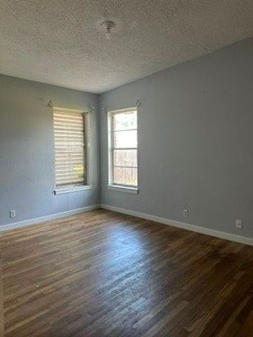 5805 Shamrock Dr, Corpus Christi, TX 78412