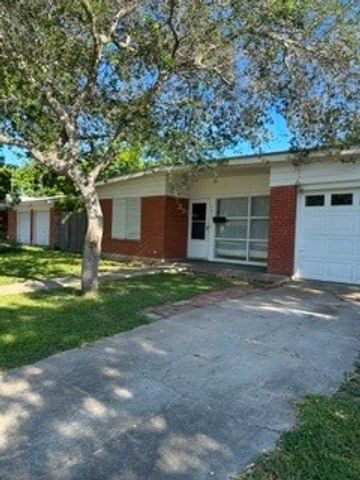 5805 Shamrock Dr, Corpus Christi, TX 78412