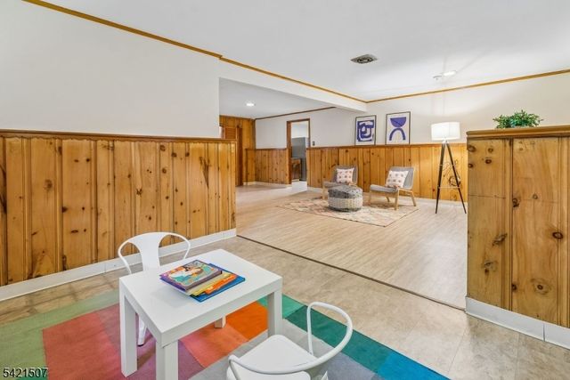 54 Briarhill Rd, Cedar Grove Twp., NJ 07009