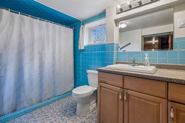 54 Briarhill Rd, Cedar Grove Twp., NJ 07009