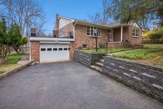 54 Briarhill Rd, Cedar Grove Twp., NJ 07009