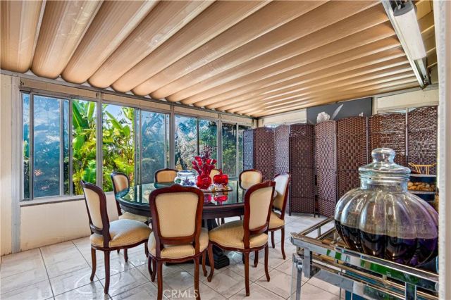 4537 Ellenita Avenue, Tarzana, CA 91356