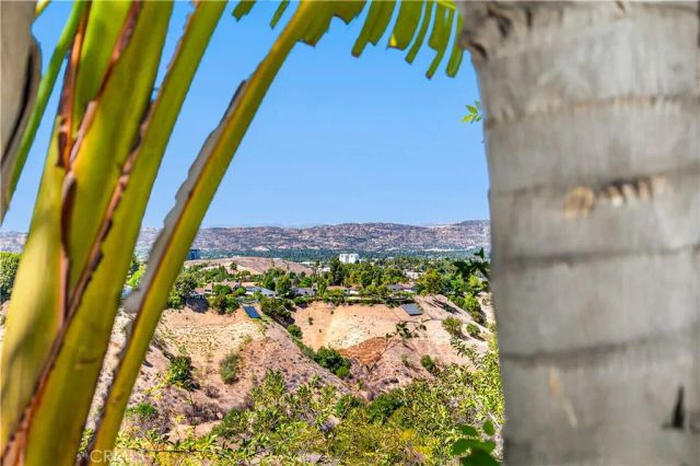 4537 Ellenita Avenue, Tarzana, CA 91356