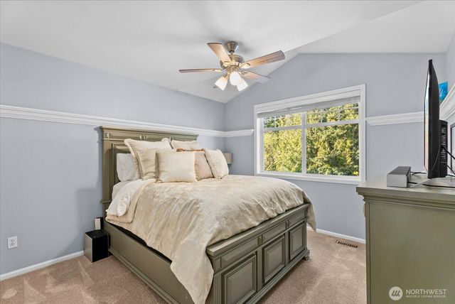 8907 NE 152nd Place, Bothell, WA 98011