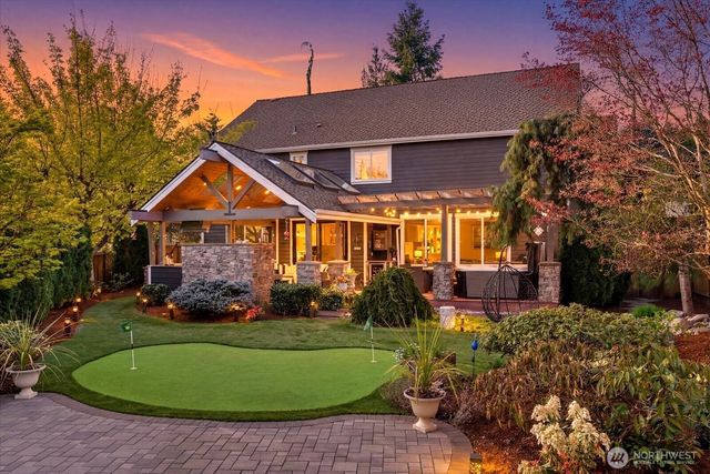 8907 NE 152nd Place, Bothell, WA 98011