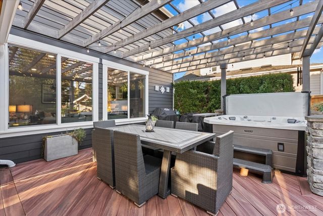 8907 NE 152nd Place, Bothell, WA 98011