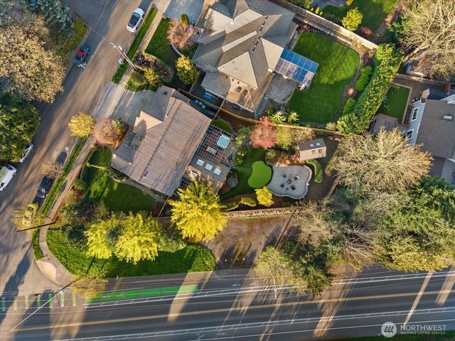 8907 NE 152nd Place, Bothell, WA 98011