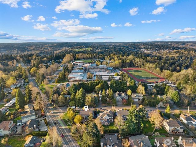8907 NE 152nd Place, Bothell, WA 98011