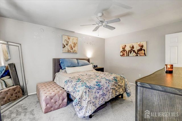 19 W Byrnes Lane, Sayreville, NJ 08872