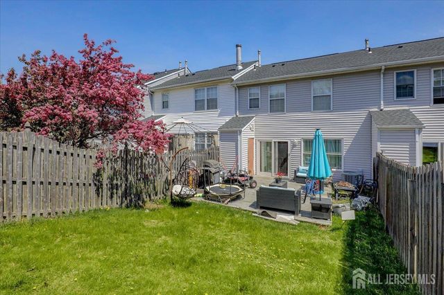 19 W Byrnes Lane, Sayreville, NJ 08872