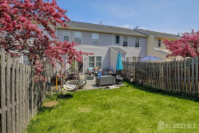 19 W Byrnes Lane, Sayreville, NJ 08872