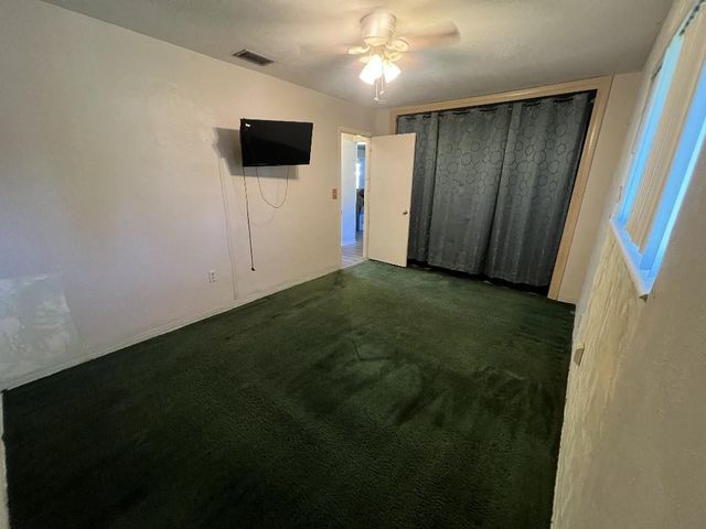 7860 NW 12th Street, Pembroke Pines, FL 33024
