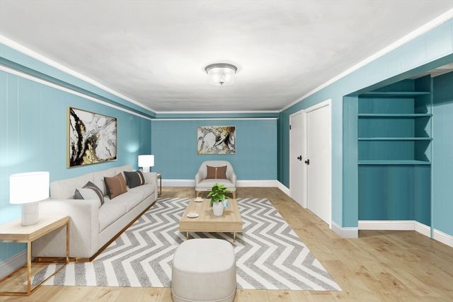 25 Clearwater Rd, Brookline, MA 02467